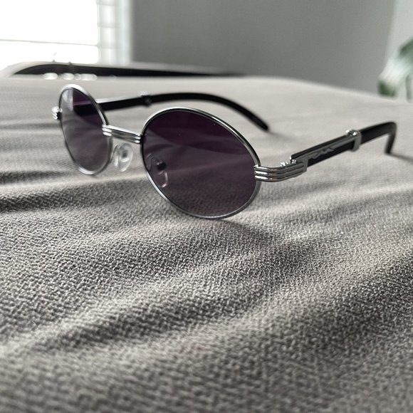 Awesome shades! BRAND NEW!! - Picture 7 of 12